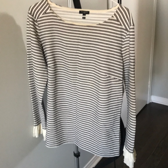 3/$30 Stripe sweater - Picture 1 of 6
